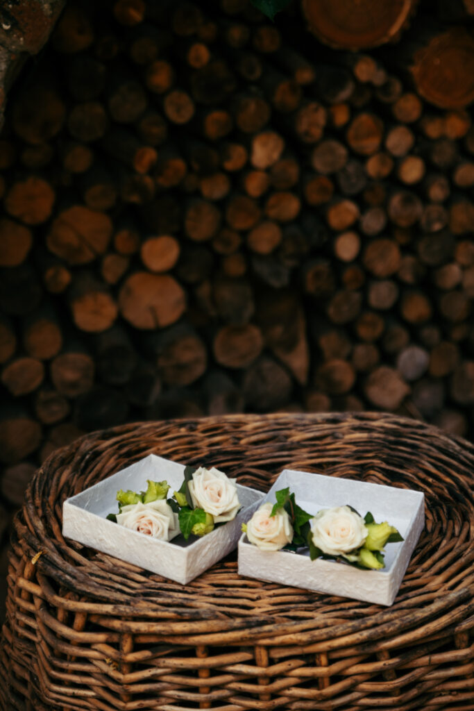 Detail of flower boutonnieres for wedding