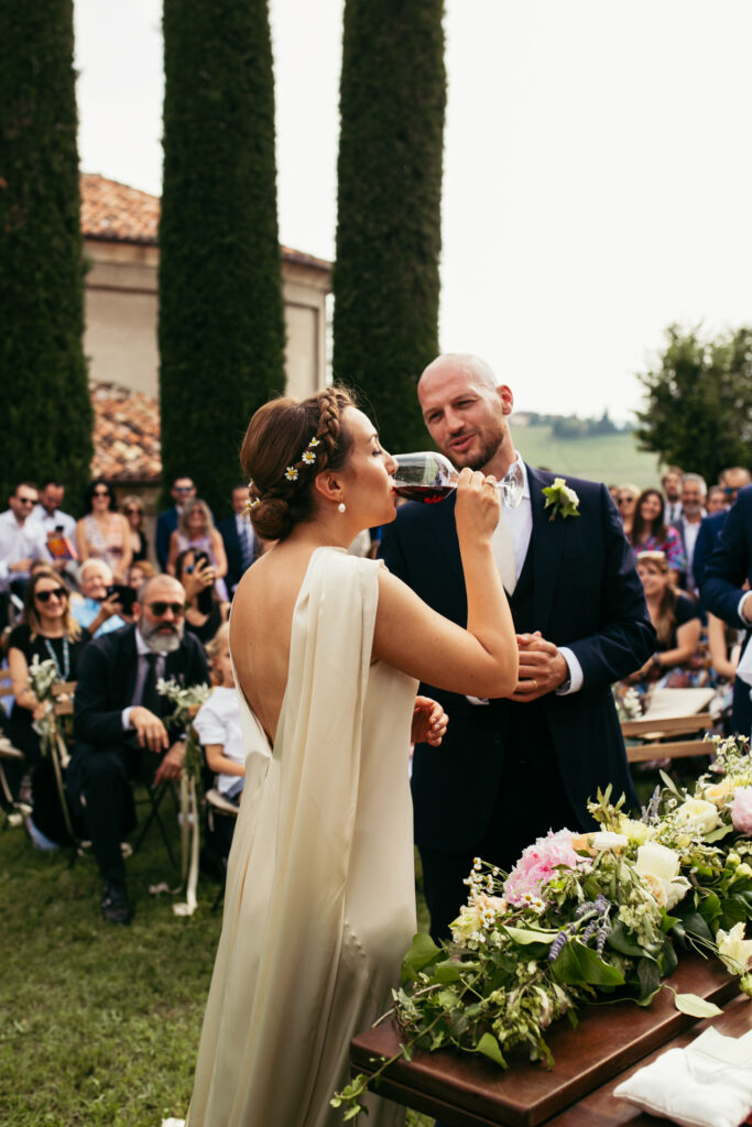 Claudia and Furio's intimate wedding ceremony in the vineyards of the Langhe