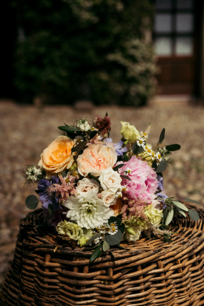 Bride's rustic bouquet for wedding in the Langhe region