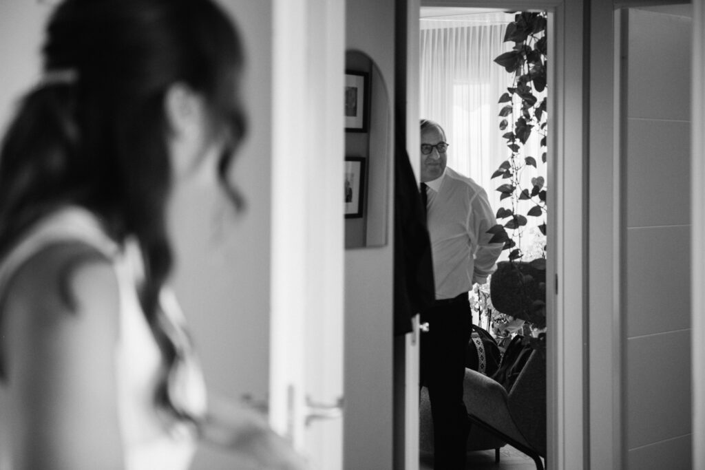 Father of the bride entering the room before the ceremony in Bergamo